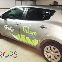 Брандиране на електромобил www.crops.bg