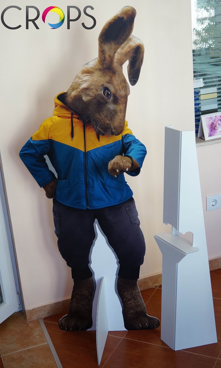 Рекламни стелажи и дисплеи www.crops.bg