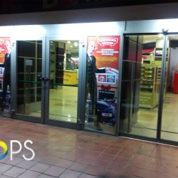 Облепяне на витрини www.crops.bg