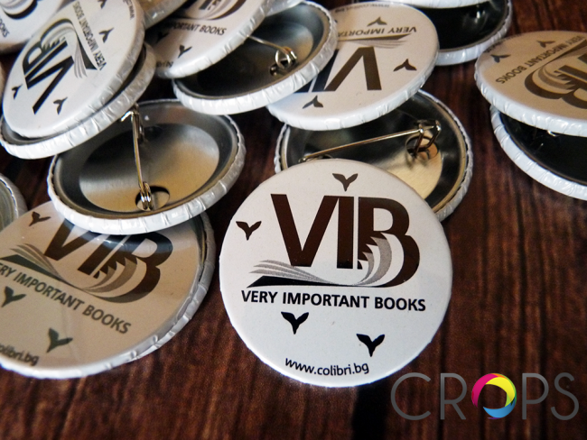 Кръгли значки с безопасна игла