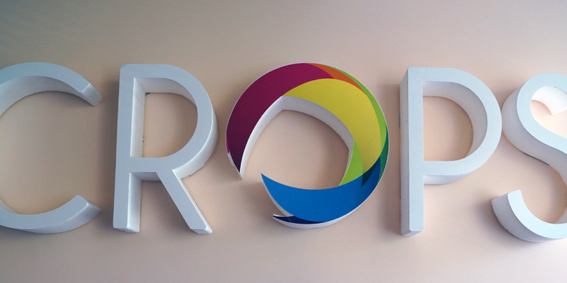 Обемно лого