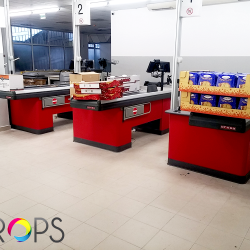 Облепяне с цветно фолио на каси за хипермаркет