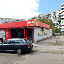 Светещи рекламни кутии за хипермаркет Кам Маркет, http://crops.bg/