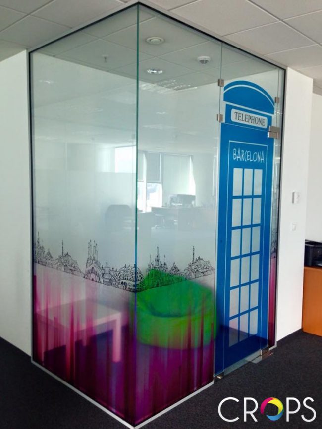 Стикери за стъкло, http://crops.bg/