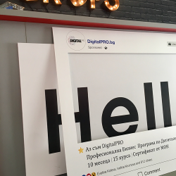 Персонализирана селфи рамка, https://crops.bg/