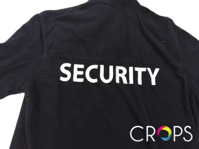 Бродерия на надпис и лого