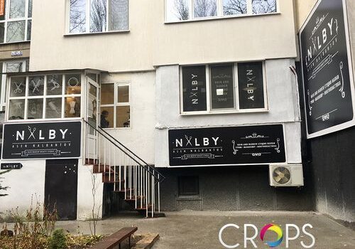 Брандиране на витрини 20