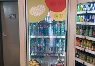 Брандиране на витрини 33